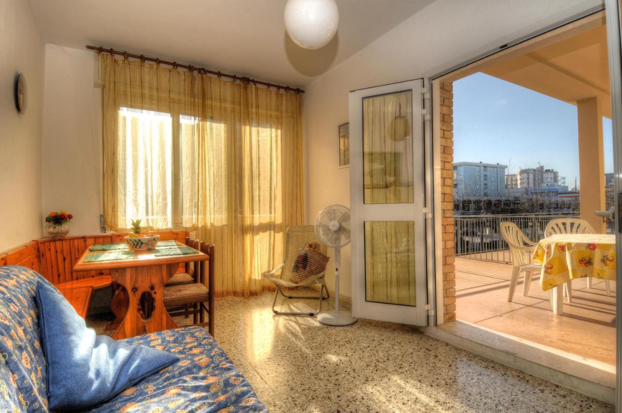 Condominio Res. Palace Bibione Exteriér fotografie