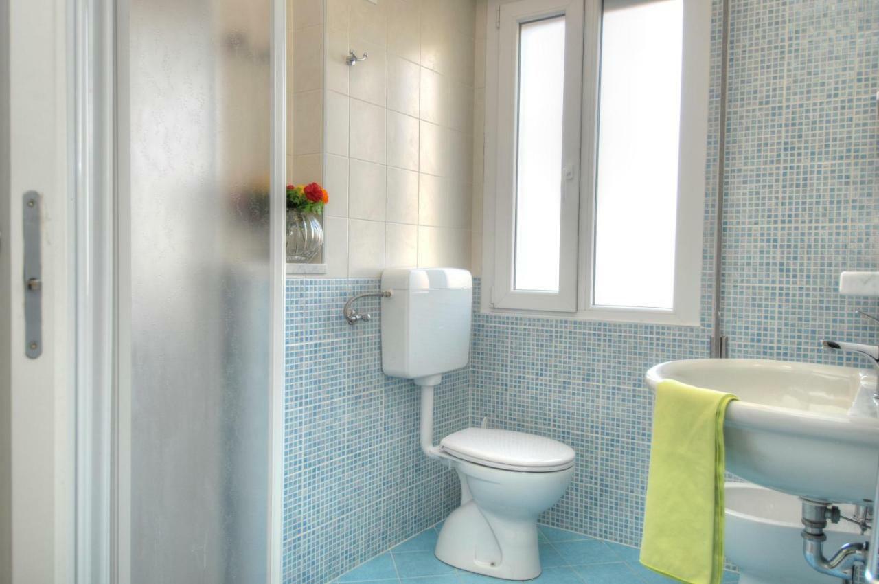 Condominio Res. Palace Bibione Exteriér fotografie
