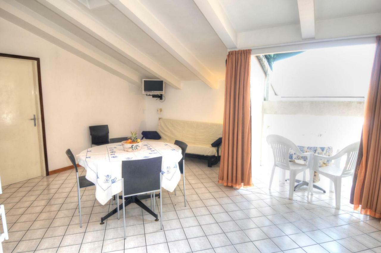 Condominio Res. Palace Bibione Exteriér fotografie